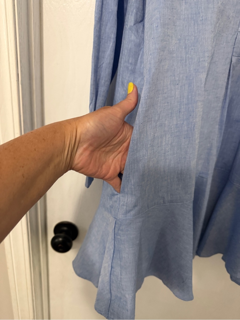Tuckernuck Light Blue Chambray Ruffle-Hem Shirt Dress. NWT large - Picture 3 of 5